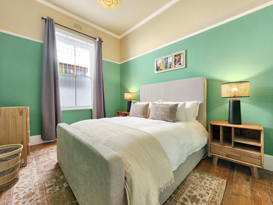 To Let 2 Bedroom Property for Rent in Vredehoek Western Cape